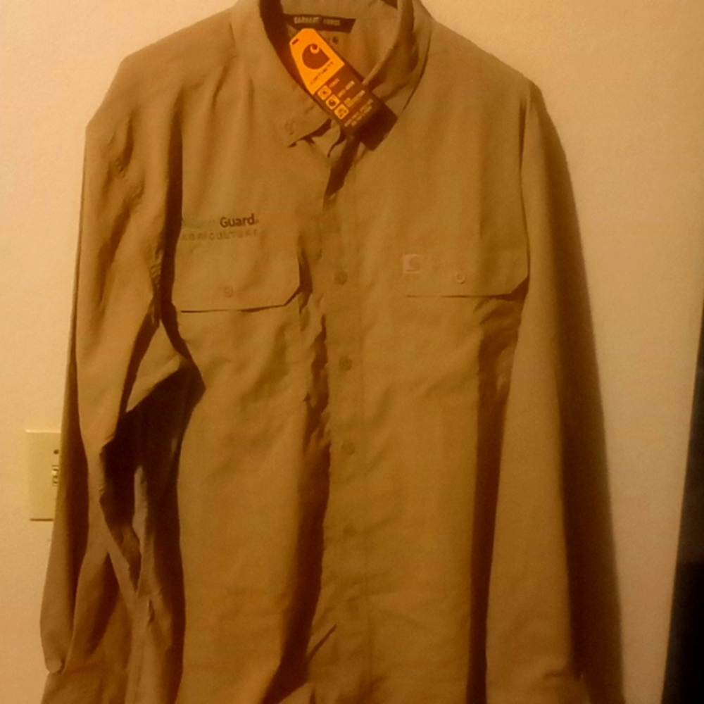 CarHartt Force button down long sleeve men's shirt.(Relaxed Fit).
